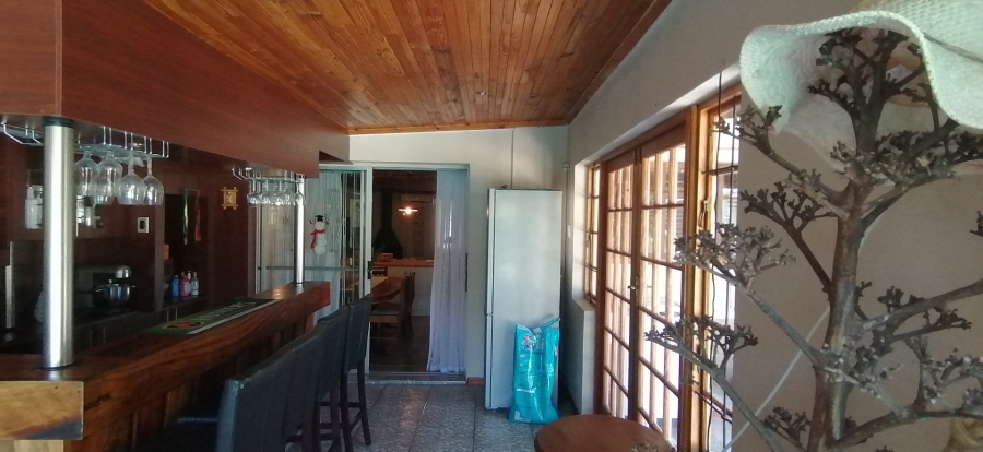 4 Bedroom Property for Sale in Bothasrus Eastern Cape